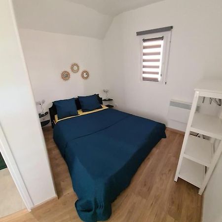 Petite Maison Cosy Dans Un Jardin. Ермон Екстериор снимка
